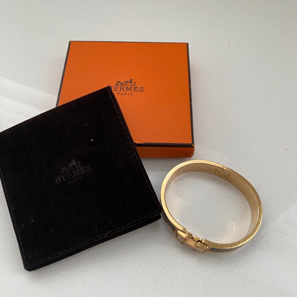 Hermes Clic H bracelet (black and gold)